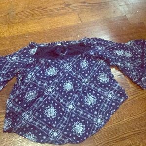 Girls mid sleeve shirt